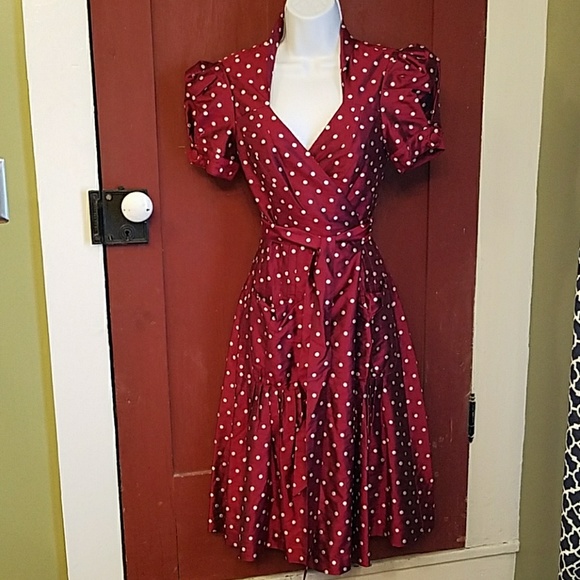 Diane Von Furstenberg Dresses & Skirts - NWT DVF silk wrap dress